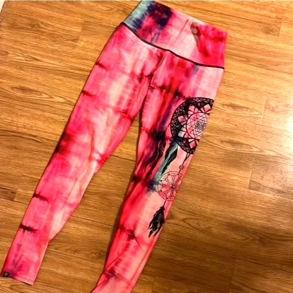 Onzie Pants - Onzie Tie Dye High Rise Dream Catcher leggings sz S/M
